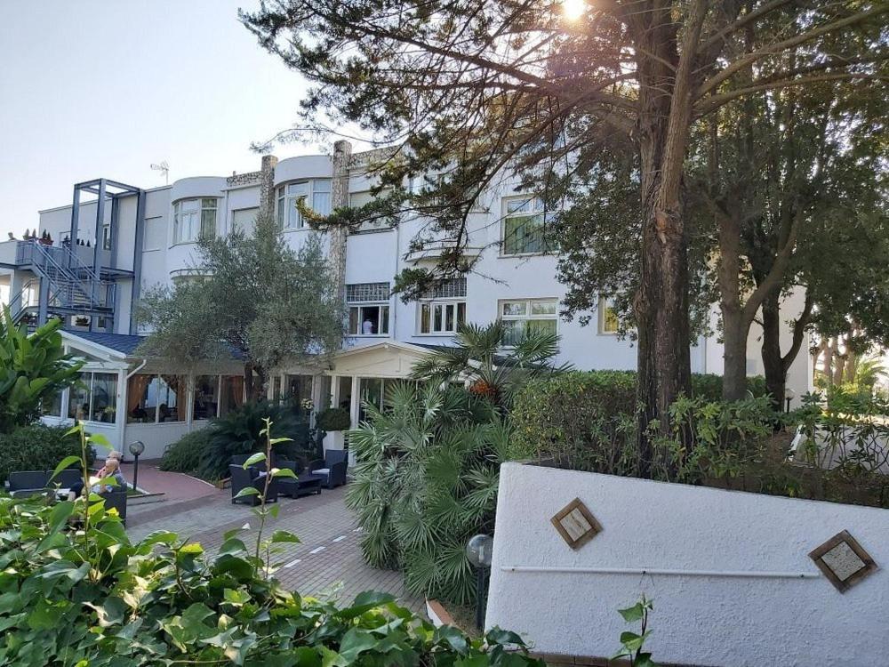 Capo Circeo Beach Resort Spa Fronte Mare San Felice Circeo Extérieur photo
